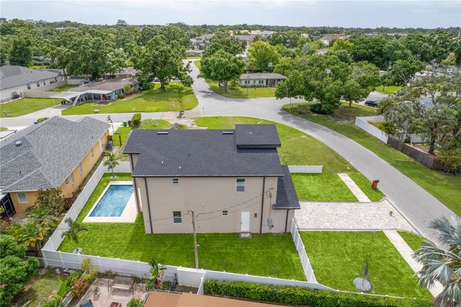 1808 W Erna Dr, House other with 4 bedrooms, 3 bathrooms and null parking in TAMPA FL | Image 87