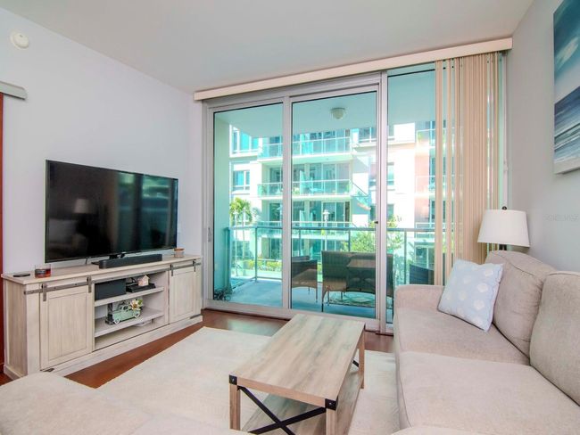 UNIT-2420 - 912 Channelside Dr, Condo with 2 bedrooms, 2 bathrooms and null parking in TAMPA FL | Image 14