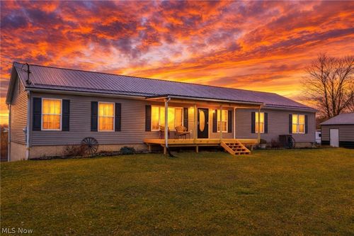 41152 Black Oak Rd, Flushing, OH, 43977-9503 | Card Image