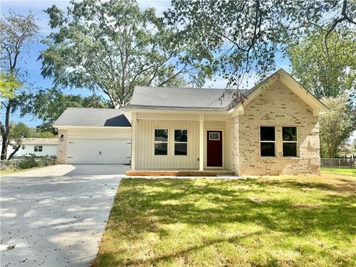 1106 N 8th St, Dardanelle, AR, 72834-3128 | Card Image