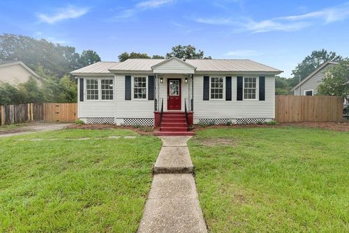 306 2nd St, Chickasaw, AL, 36611-1532 | Card Image