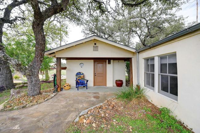 341 N Stallion Estates Dr, Home with 2 bedrooms, 2 bathrooms and 3 parking in Spring Branch TX | Image 31