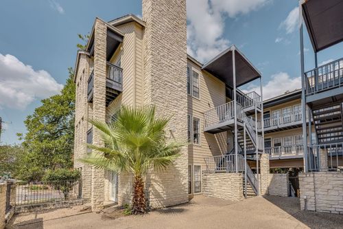 203-711 W 21st St, Austin, TX, 78705-5401 | Card Image