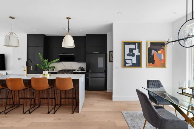 1B - 4022 Valley View Rd, Condo with 3 bedrooms, 4 bathrooms and 3 parking in Austin TX | Image 4