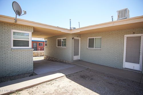 6-1317 Saint Johns Dr, El Paso, TX, 79903-2134 | Card Image