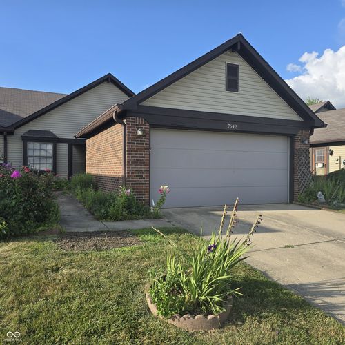 7642 Derrek Pl, Indianapolis, IN, 46219-2393 | Card Image