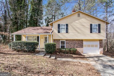 3831 Shane Court, House other with 3 bedrooms, 2 bathrooms and 1 parking in Ellenwood GA | Image 1