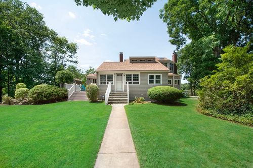 36 Bonnie Brier Circle, Hingham, MA, 02043 | Card Image