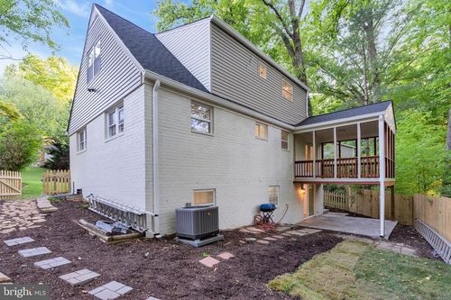 8441 Thames St, SPRINGFIELD, VA, 22151-1519 | Card Image