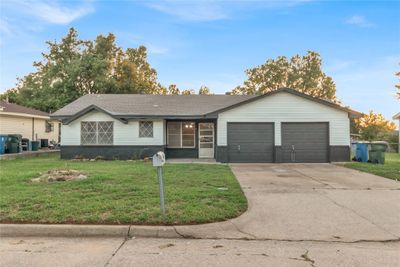 1709 Serenade Drive, House other with 3 bedrooms, 1 bathrooms and null parking in Midwest City OK | Image 1