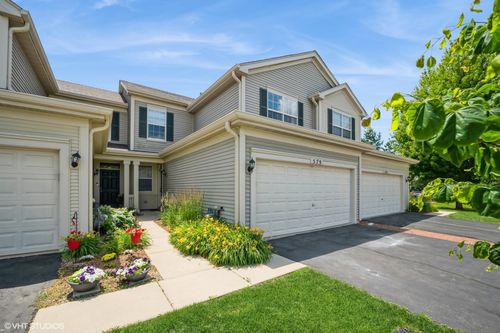 579 W Kristina Ln, Round Lake, IL, 60073-5619 | Card Image