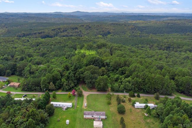 550 Mitchell Rd, House other with 3 bedrooms, 2 bathrooms and null parking in Axton VA | Image 27