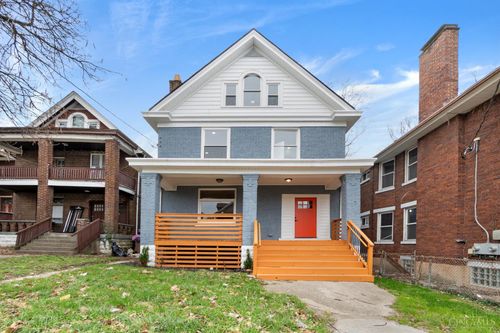 3206 Gilbert Ave, Cincinnati, OH, 45202 | Card Image