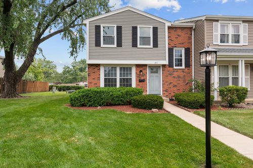818 Lexington Cir, Hanover Park, IL, 60133-2717 | Card Image