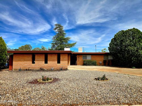 1817 Bella Vista Dr, Sierra Vista, AZ, 85635-2115 | Card Image