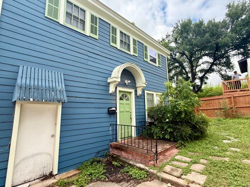 b-3305 Duval Street, Austin, TX, 78705 | Card Image