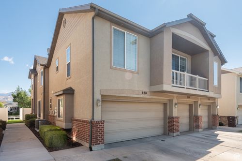 528 Walton Dr, North Salt Lake, UT, 84054-6096 | Card Image