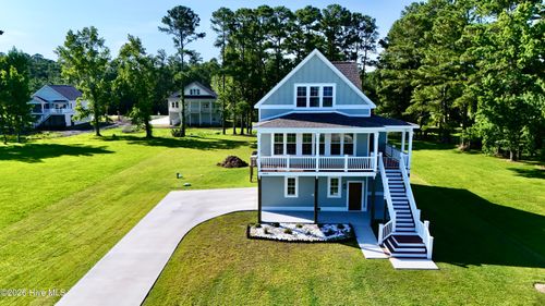 3004 Maritime Dr, Oriental, NC, 28571-9497 | Card Image
