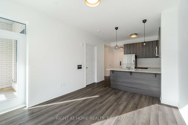 460 Gordon Krantz Ave, Condo with 1 bedrooms, 1 bathrooms and null parking in Milton ON | Image 15