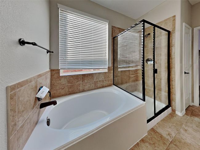11721 Summer Springs Dr, House other with 4 bedrooms, 3 bathrooms and null parking in Frisco TX | Image 13