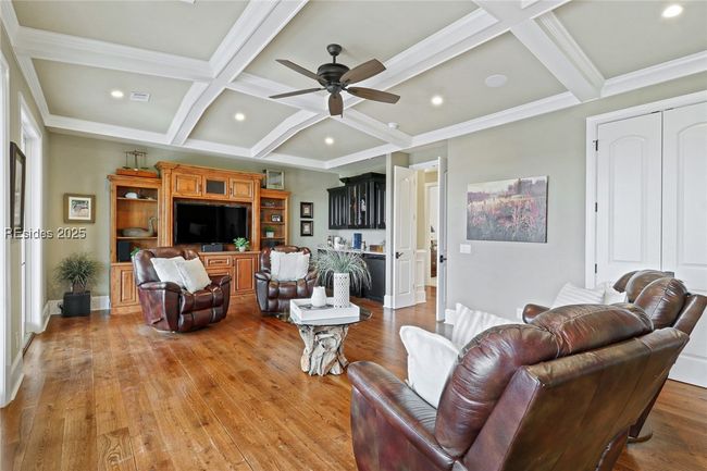 Upstairs Club Room | Image 41