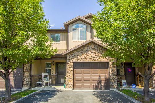 314 W 1950 N, Harrisville, UT, 84414-7382 | Card Image