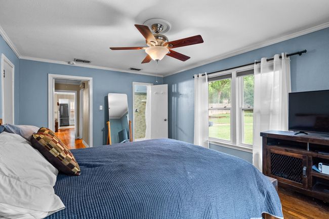 2217 Yucca Ave, House other with 2 bedrooms, 2 bathrooms and null parking in Fort Worth TX | Image 27