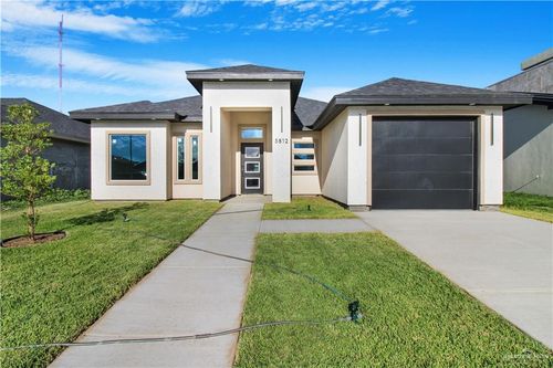 5812 N Gira Del Sol St, Edinburg, TX, 78542 | Card Image
