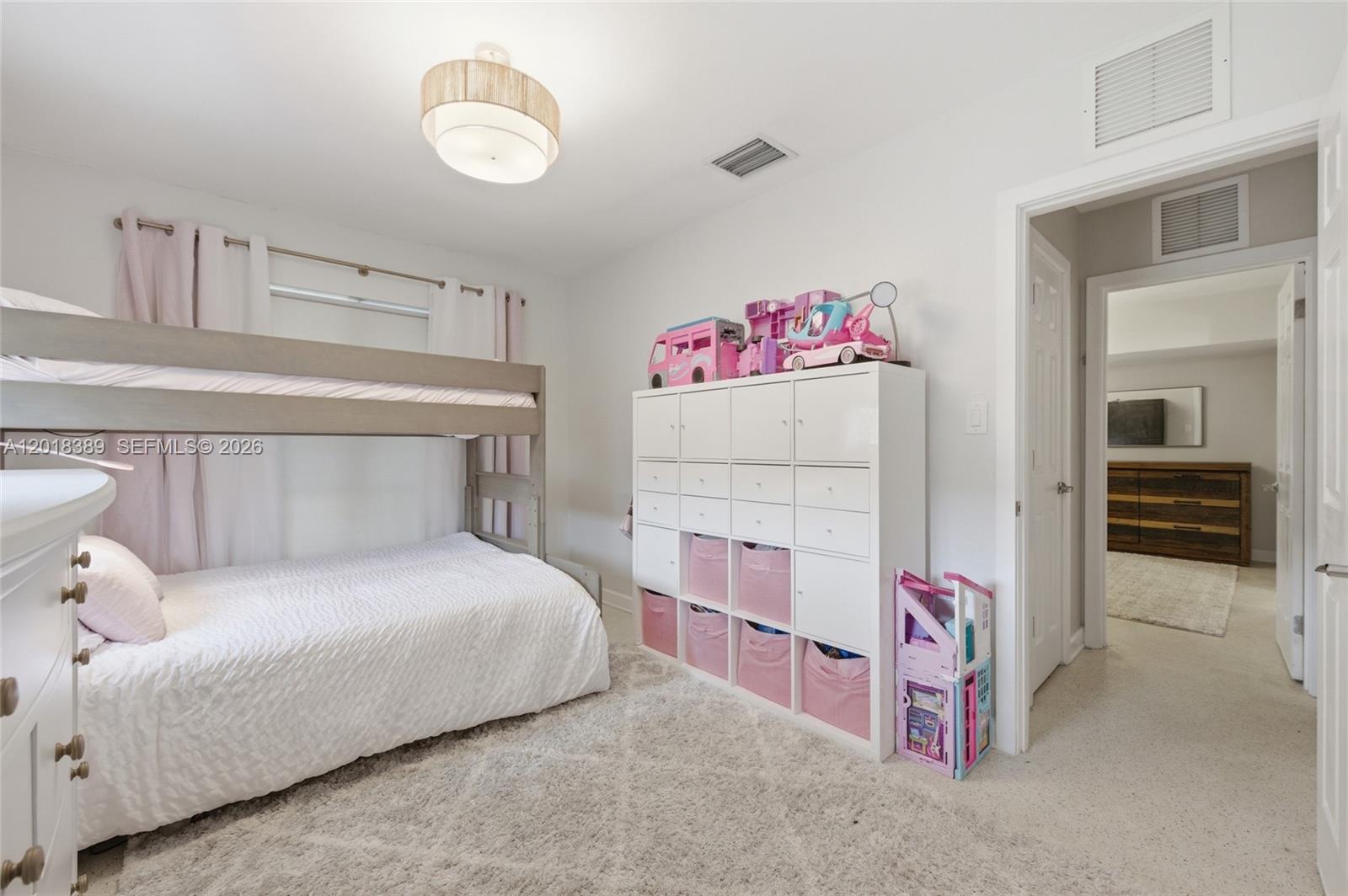 Residential in Hollywood 4