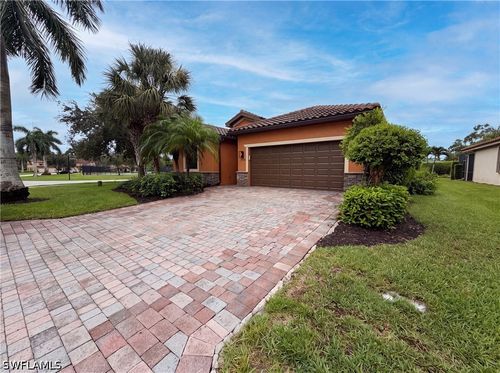 11068 Cherry Laurel Drive, FORT MYERS, FL, 33912 | Card Image