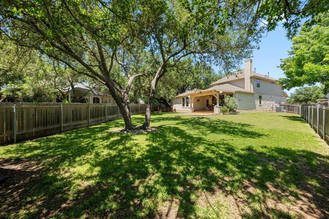 Massive backyard | Image 28
