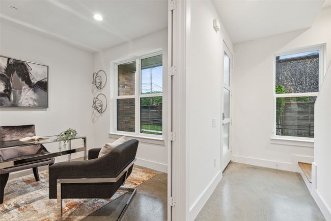 3056 Chimes St, Townhouse with 3 bedrooms, 4 bathrooms and null parking in Dallas TX | Image 18