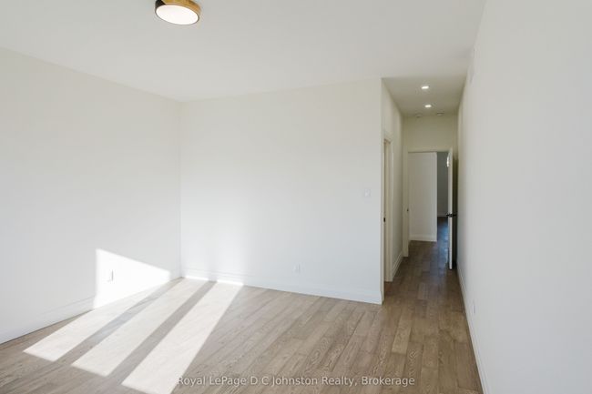 546 Algonquin Trail, House other with 2 bedrooms, 2 bathrooms and 4 parking in Grey ON | Image 7