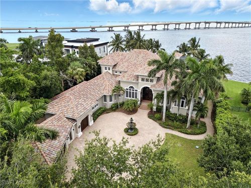 1200 Walden Dr, FORT MYERS, FL, 33901-8834 | Card Image