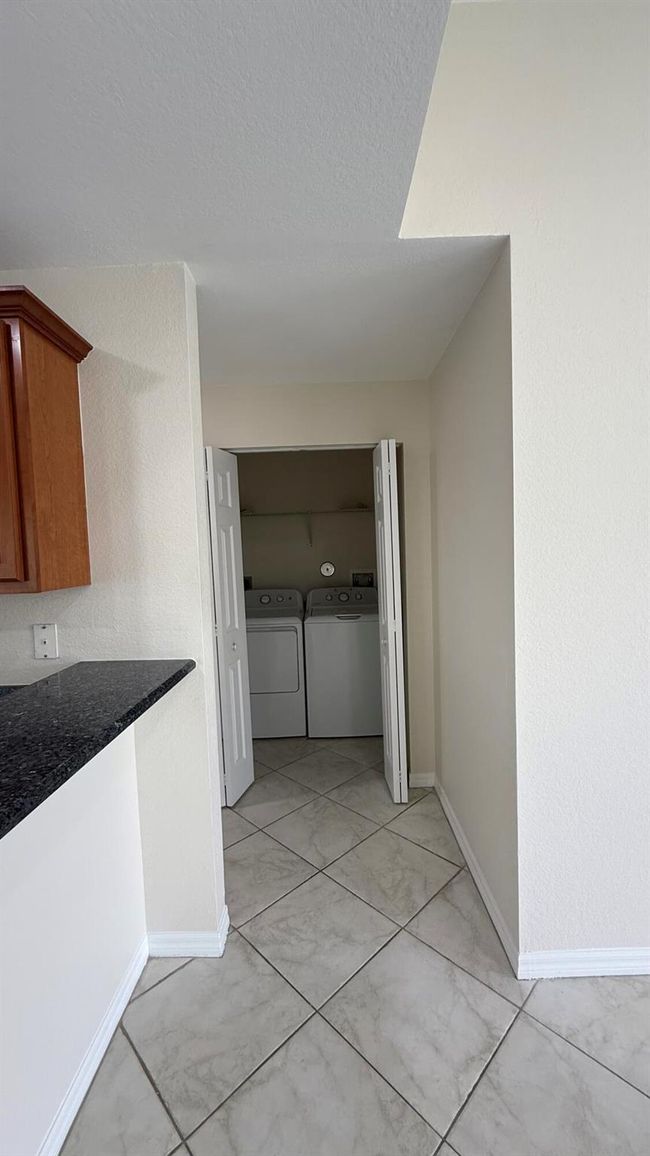 2131 Sw Newport Isles Boulevard Boulevard, House other with 3 bedrooms, 2 bathrooms and null parking in Port St Lucie FL | Image 15