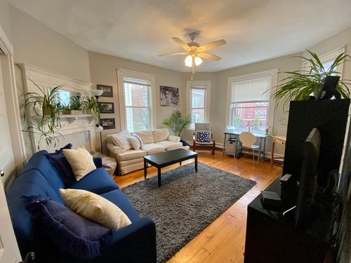 6-27 Hurd Rd, Brookline, MA, 02445-6928 | Card Image