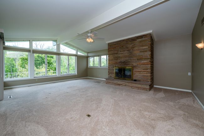 2310 Riverbend Dr, House other with 3 bedrooms, 4 bathrooms and null parking in Benton Harbor MI | Image 8