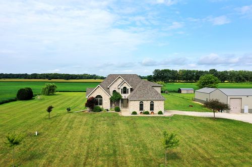 4602 N 9000w Rd, Bonfield, IL, 60913-7385 | Card Image