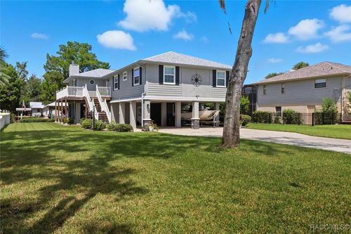 1931 Nw 18th St, Crystal River, FL, 34428-5076 | Card Image
