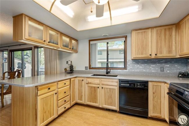 APT-15 - 3441 Poly Dr, Townhouse with 4 bedrooms, 3 bathrooms and null parking in Billings MT | Image 6