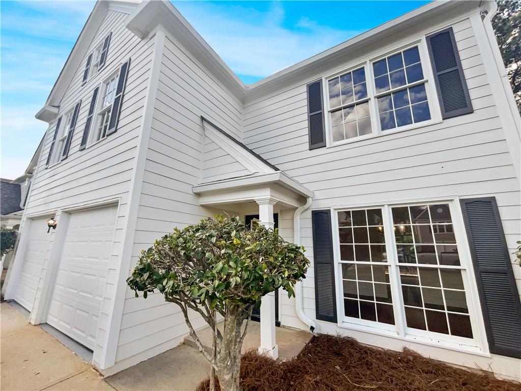 Binghampton Ln, Lawrenceville, GA 30044