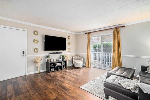 unit-203-3120 Seven Pines Ct, Atlanta, GA, 30339-5849 | Card Image