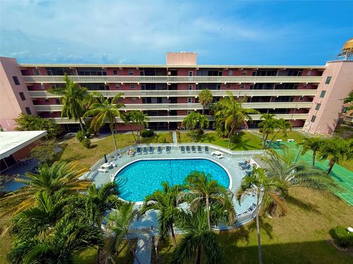apt-12d-180 Ne 12th Ave, Hallandale Beach, FL, 33009-4552 | Card Image