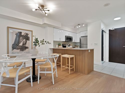 206-73 King William Cres, Richmond Hill, ON, L4B0C2 | Card Image