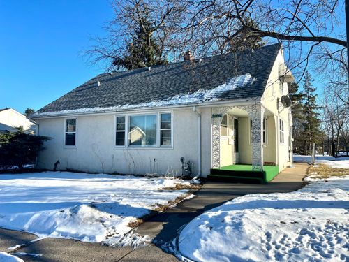 2072 Mohawk Ave, Saint Paul, MN, 55119-3512 | Card Image