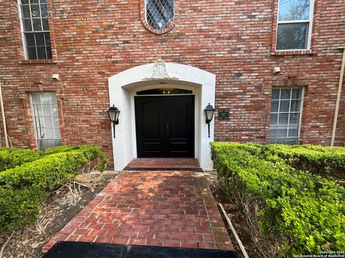 apt-254-7500 Callaghan Rd, San Antonio, TX, 78229-2803 | Card Image