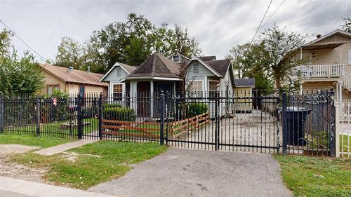 1315 Heslep St, Houston, TX, 77009-4508 | Card Image