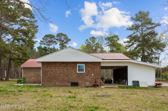 327 Nc Highway 305, House other with 3 bedrooms, 2 bathrooms and null parking in Windsor NC | Image 29