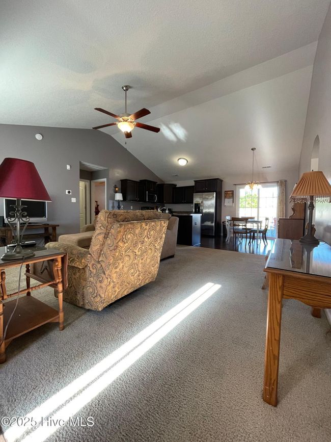 754 Radiant Dr, House other with 2 bedrooms, 2 bathrooms and 2 parking in Jacksonville NC | Image 4