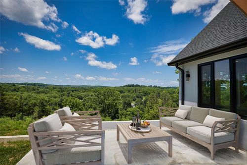 75 Red Fox Ln, Salt Point, NY, 12578-3105 | Card Image